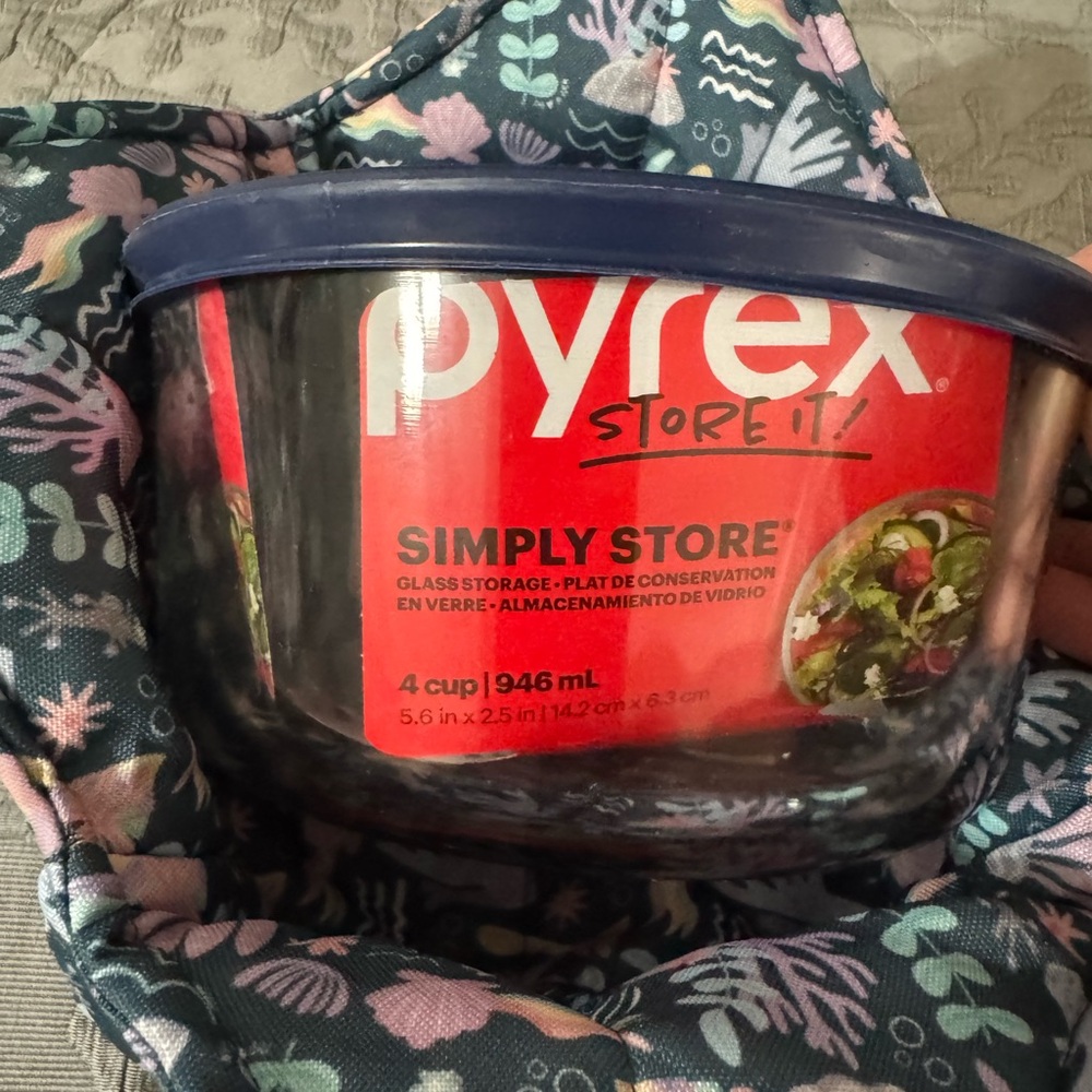 Pyrex Simply Store Glass Container with Lid